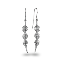 Silver_kowhai_pod_earring_small